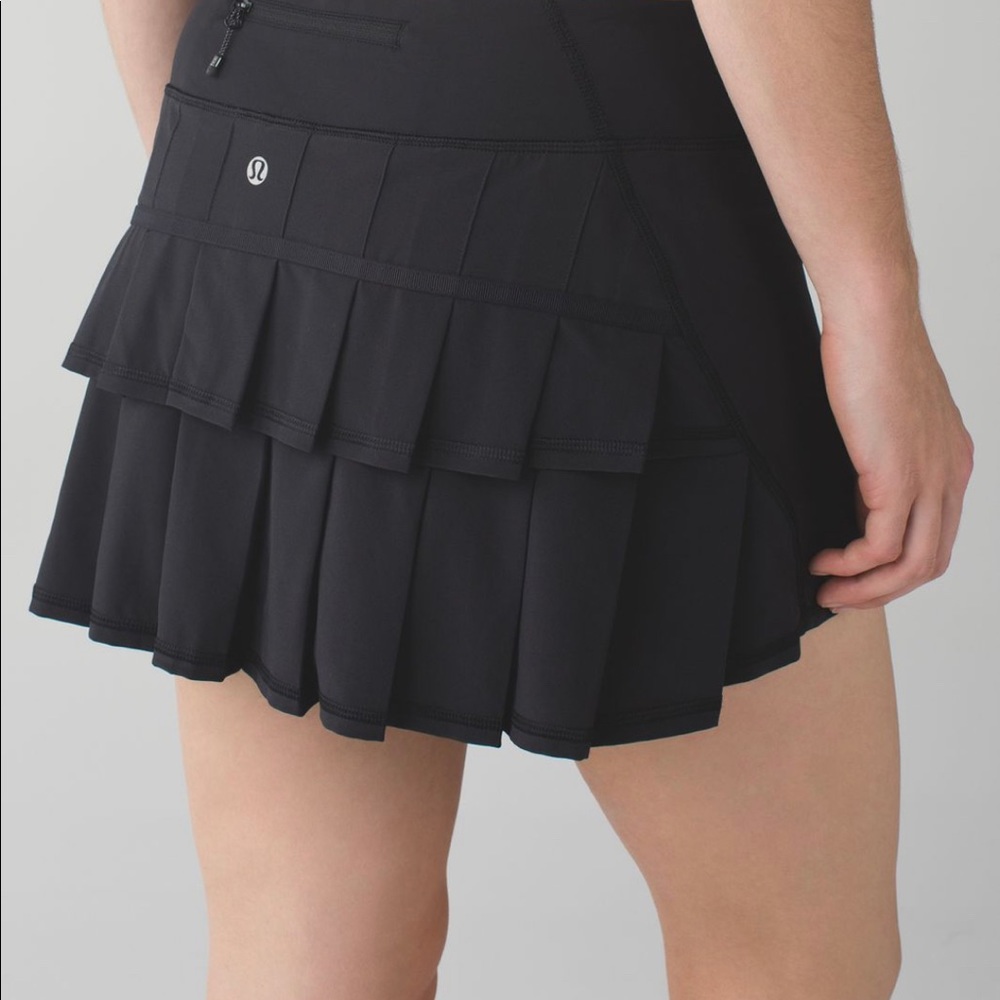 Lululemon pacesetter skirt black size 6